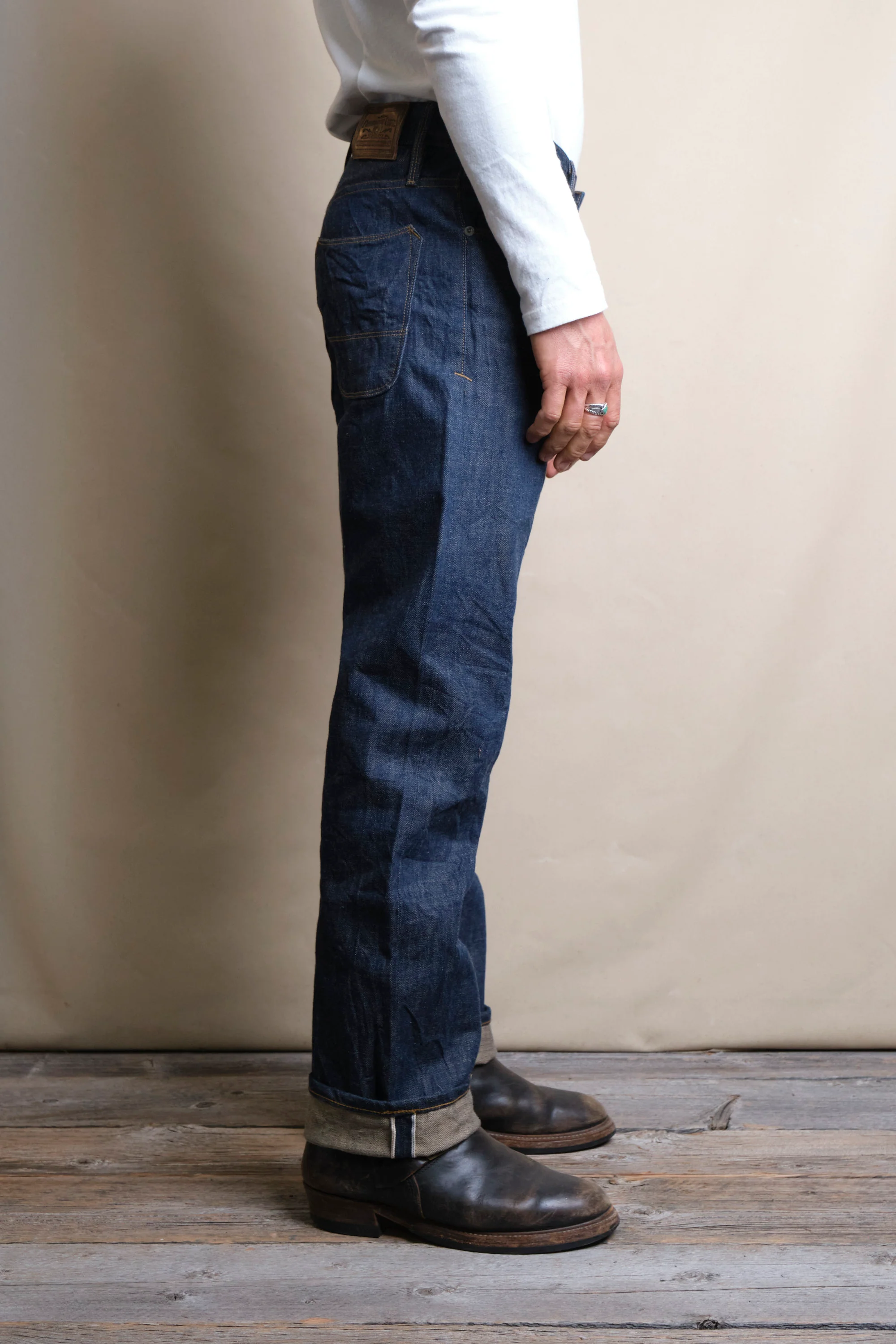Belford Straight 13 Ounce Natural Rinsed Denim - Image 4